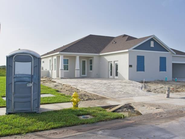 Porta potty delivery and setup in Lakesite, TN